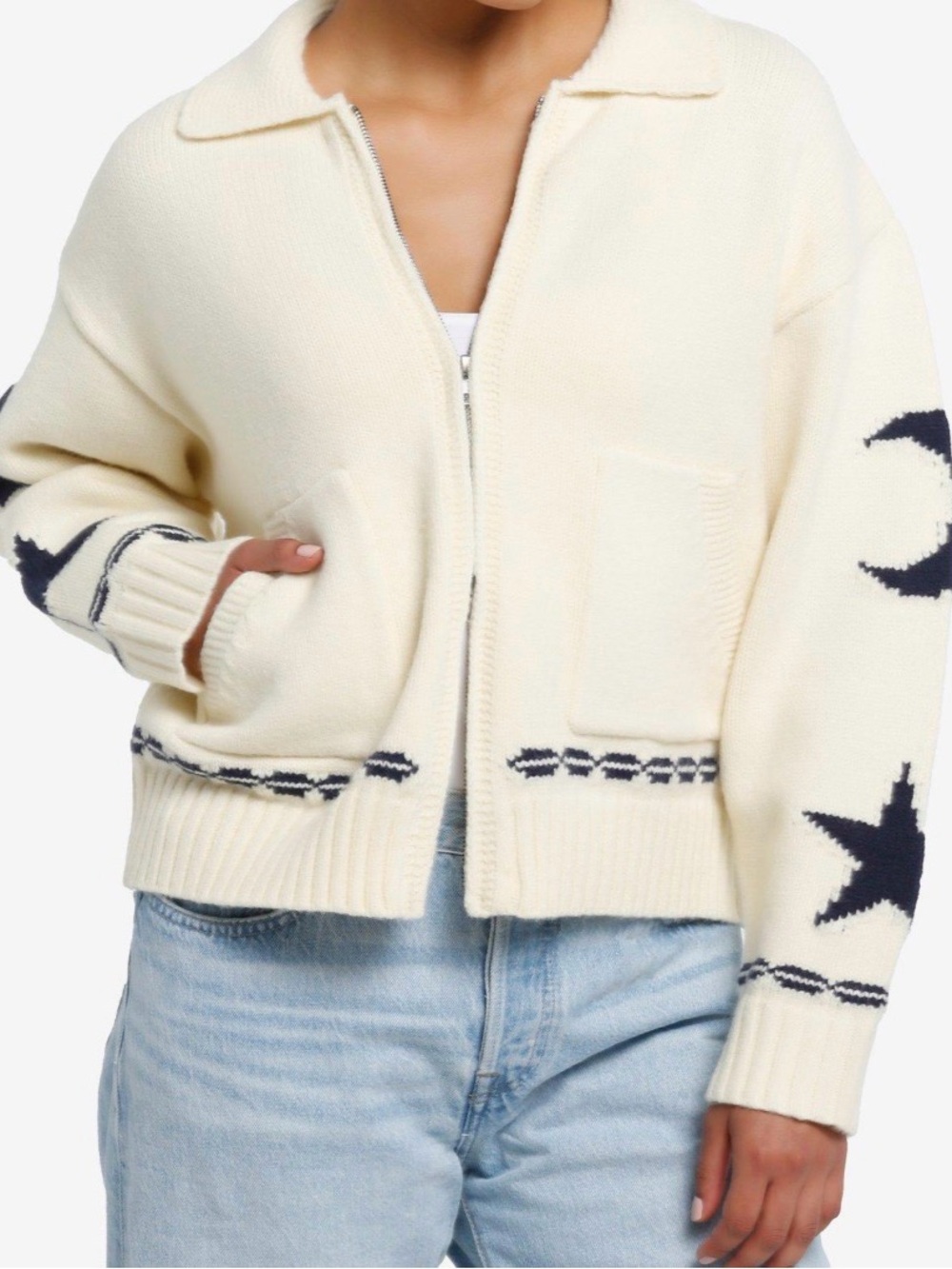 Moon and stars cardigan collar, zipper pockets in the front size large
